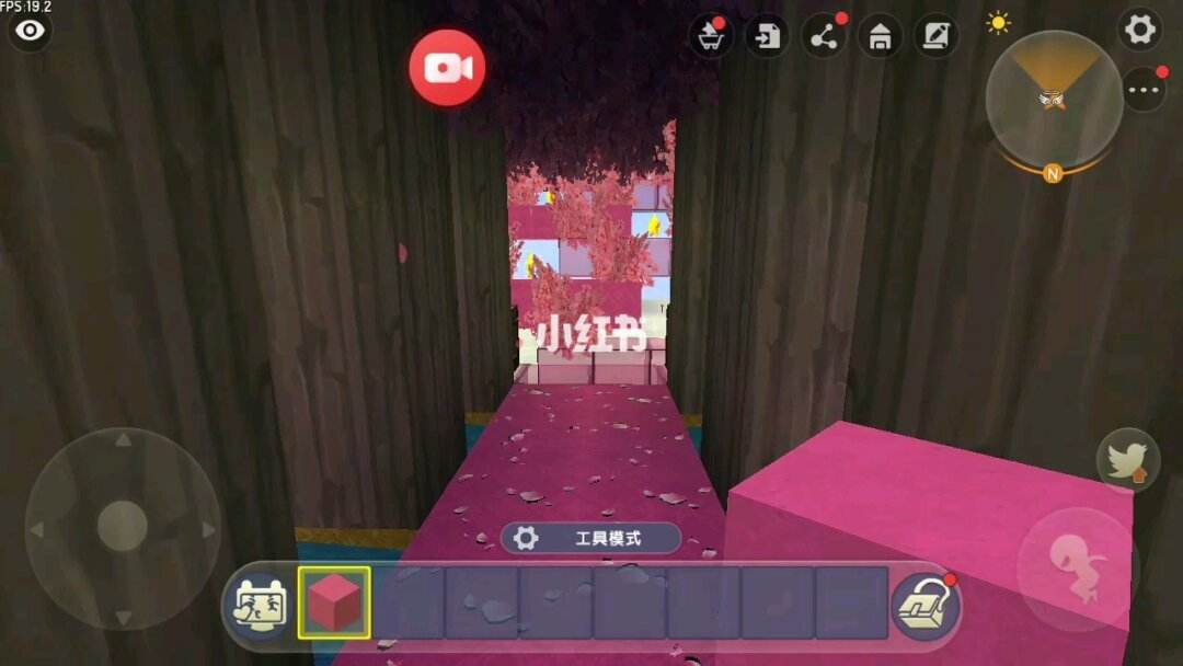 包含少女心跑酷游戏的词条